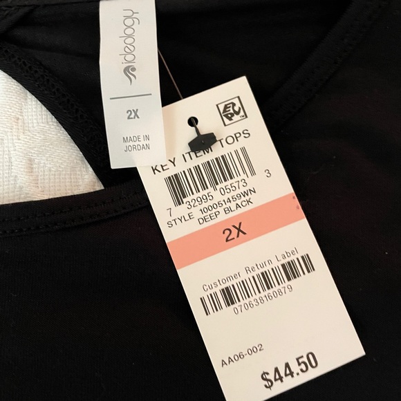 Ideology Key Hole Top (NWT) - Picture 6 of 7